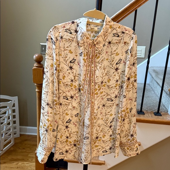 Max Studio Cream Floral Blouse - Picture 1 of 4